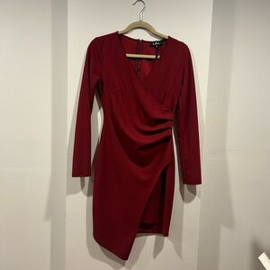 Lulus Red Dress
Size: Medium
